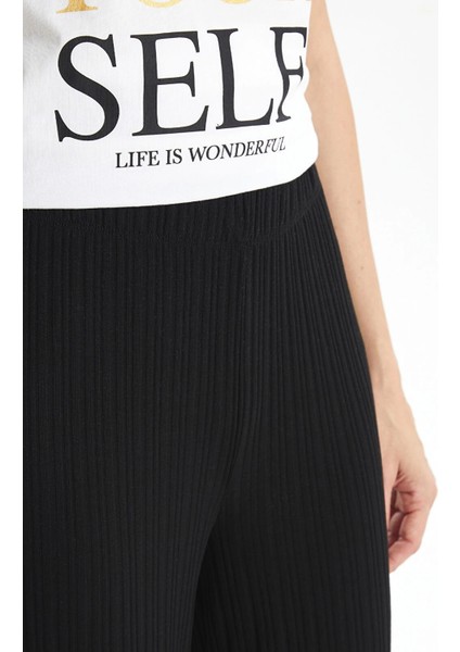 Lcwaıkıkı Basic Siyah Beli Lastikli Dokulu Kadın Pantolon fiyatları