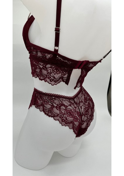 Bordo Dantelli Takım – Zarafetin Cesur Yüzü fiyatları