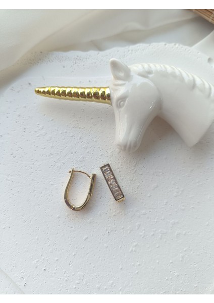 Sıralı Taş Küpe modelleri