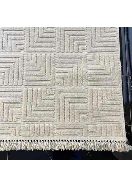Design 1062 Bej Yumuşak Dokulu Desensiz Iskandinav Halı fırsatları