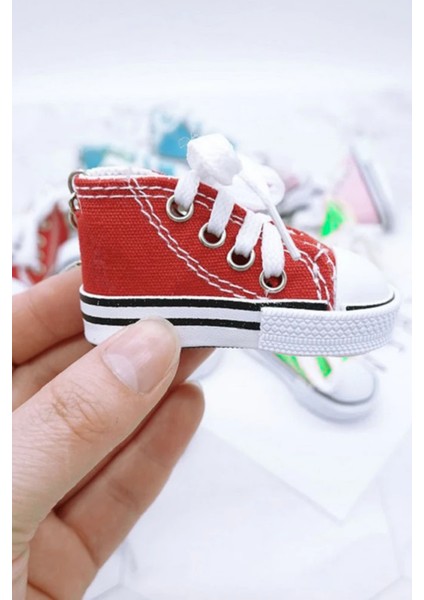 Chucks Tarzı Mini Spor Ayakkabı Anahtarlık ve Çanta Süsü Retro Sneaker modelleri
