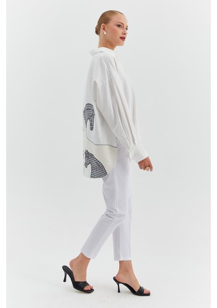 Arkası Gri At İşlemeli Oversize Gömlek indirimleri