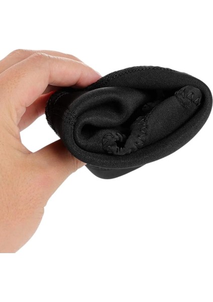 Kaymaz Taban Havuz Ayakkabısı Kadın Kullanıcılar için Çizgili Desen ile Tasarlandı modelleri