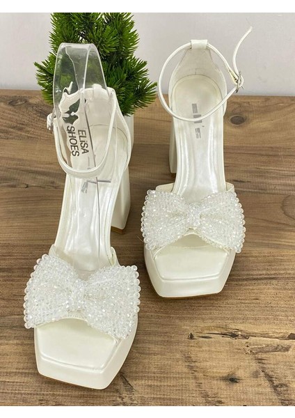 0000056 Kristal Taşlı Fiyonk Detaylı Beyaz Yüksek Topuklu Gelin & Abiye Ayakkabısı