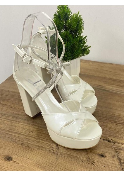 0000051 11 cm Zincir Taşlı Yüksek Topuklu Gelin & Abiye Ayakkabısı fırsatları