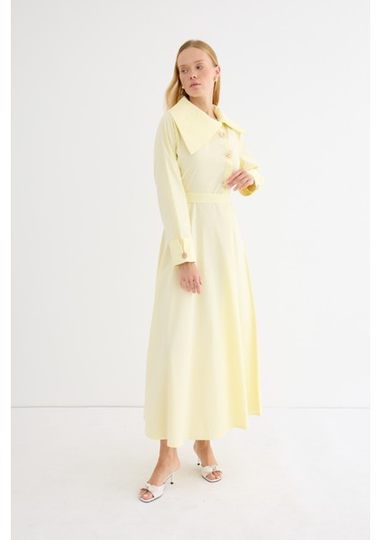 Broş Detaylı Asimetrik Yaka Poplin Elbise Soft Sarı fiyatları