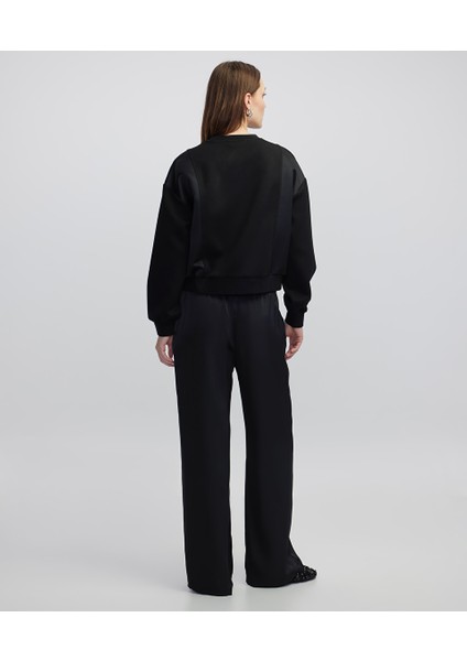 Kontrast Dokulu Sweatshirt IW6250091022001 fırsatları