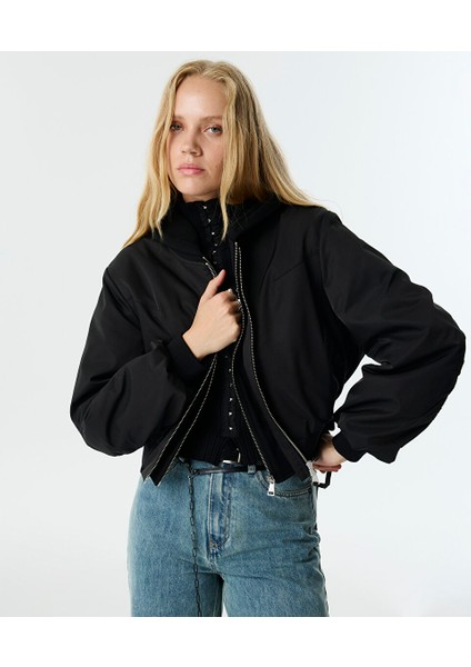 Çift Parça Görünüm Bomber Mont TW6250012158001 modelleri