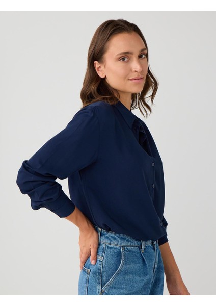 Lacivert Düz Kesim Gömlek Yaka Dokuma Gömlek fırsatları