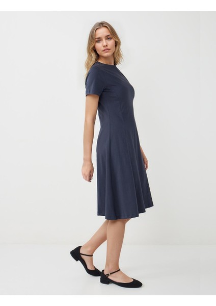 Lacivert Dar Kesim Kayık Yaka Mini Örme Elbise fiyatları