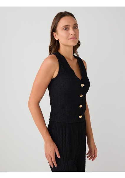 Siyah Dar Kesim Parlak Düğme Detaylı Örme Yelek fırsatları