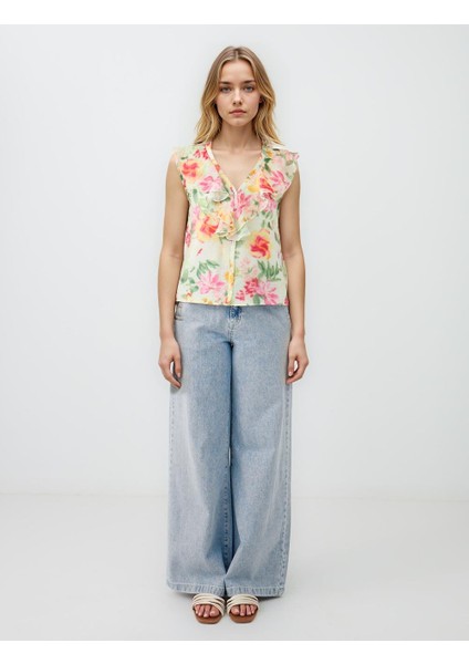 Ekru V Yaka Kolsuz Çiçek Desenli Dokuma Bluz fiyatları