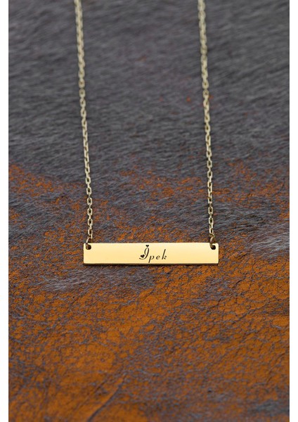 Altın Plakalı 14 Ayar Ipek Ismine Özel Dikdörtgen Motifli Zincirli Hediyelik KOLYE-484ISIM fiyatları