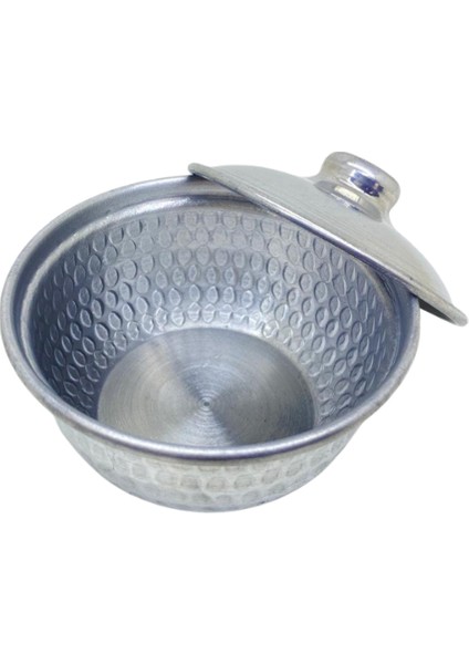 El Yapımı Alüminyum Kapaklı Baharatlık – 9 cm x 4.5 cm – Tekli