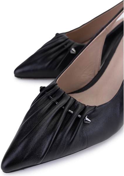 Kadın Hakiki Deri Siyah Deri Topuklu Ayakkabı 820 872 Bn Ayk Y25 Sıyah Dr modelleri