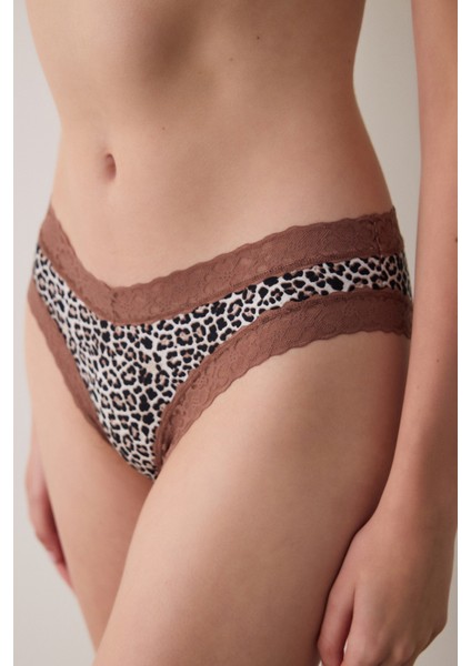 Bej Leopar Desenli Düşük Bel Pamuklu Slip Külot