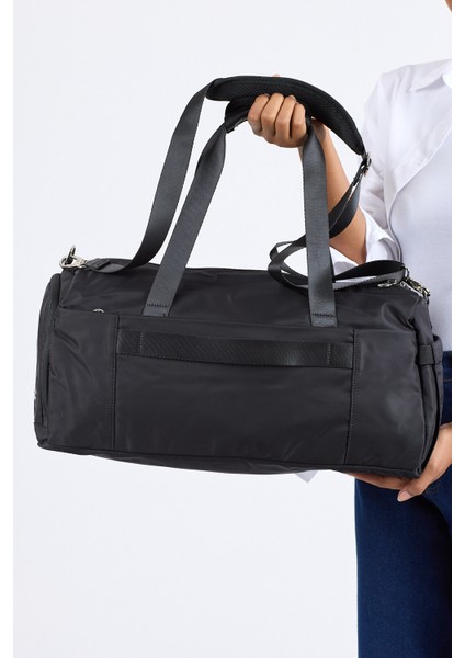 Suya Dayanıklı, Ayarlanabilir Askılı, Ayakkabı Bölmeli, 24,7l Spor Seyahat Çantası CB00802