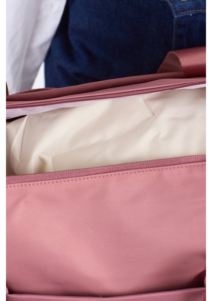 Suya Dayanıklı, Ayarlanabilir Askılı, Ayakkabı Bölmeli, 24,7l Spor Seyahat Çantası CB00802