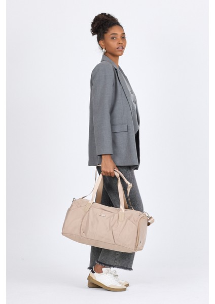 Suya Dayanıklı, Ayarlanabilir Askılı, Ayakkabı Bölmeli, 24,7l Spor Seyahat Çantası CB00802 fiyatları