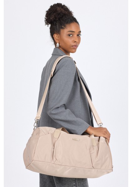 Suya Dayanıklı, Ayarlanabilir Askılı, Ayakkabı Bölmeli, 24,7l Spor Seyahat Çantası CB00802 indirimleri