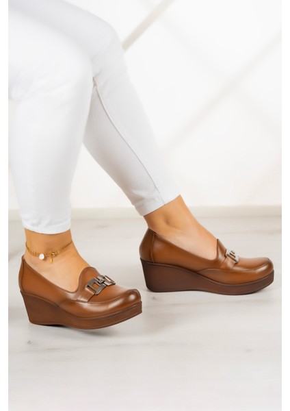Dafne Taba Hakiki Dana Derisi Tokalı Yuvarlak Burun Dolgu Topuklu Günlük Ayakkabı indirimleri