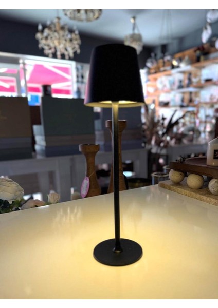 Şapkalı Siyah Ledli Masa Lambası 38CM fiyatları
