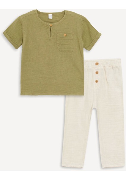 Lcw Kids Yeşil Bisiklet Yaka Kısa Kollu Erkek Bebek Tişört ve Pantolon 2'li Takım fırsatları