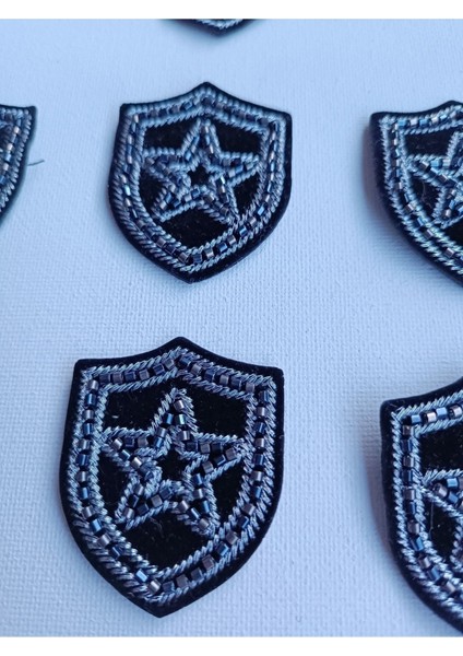 Özel El Işi Boncuk Yıldız Işlemeli Küçük Arma ( 4 cm )