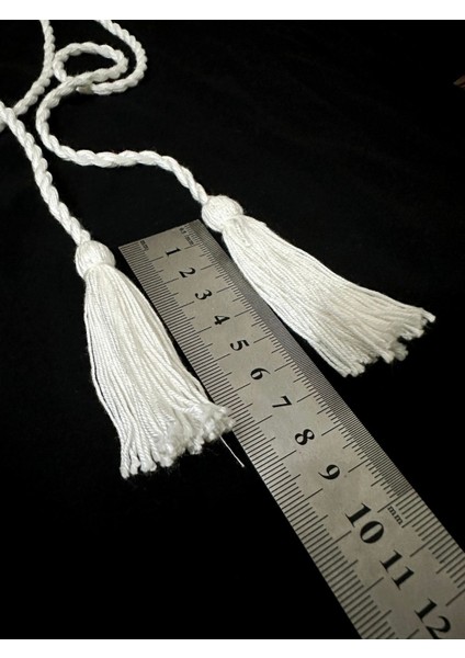 Beyaz Krem Örgü Kordonlu Çift Taraflı Püskül fırsatları