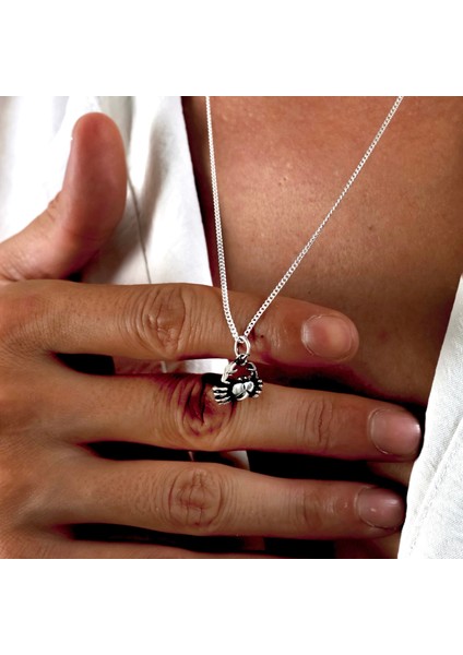 Gümüş Mini Yengeç Kolye 925 Ayar Gümüş Minik Boy Yengeç Figürlü Unisex Kolye fiyatları