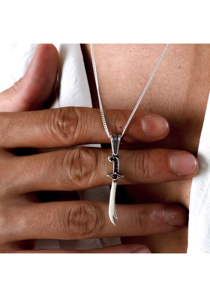 Gümüş Zülfikar Kolye 925 Ayar Gümüş Üzeri Taşlı Zülfikar Figürlü Unisex Kolye H.z Ali'nin Kılıcı