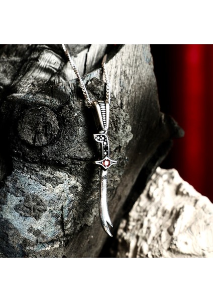 Gümüş Zülfikar Kolye 925 Ayar Gümüş Üzeri Taşlı Zülfikar Figürlü Unisex Kolye H.z Ali'nin Kılıcı fiyatları