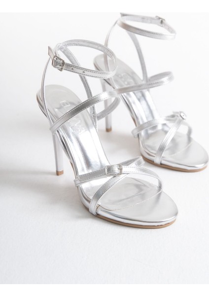 Kadın Gümüş Renk Abiye Ayakkabı Nikah, Düğün, Gelin Ayakkabısı Platform Topuklu Abiye Ayakkabı 12 cm fiyatları