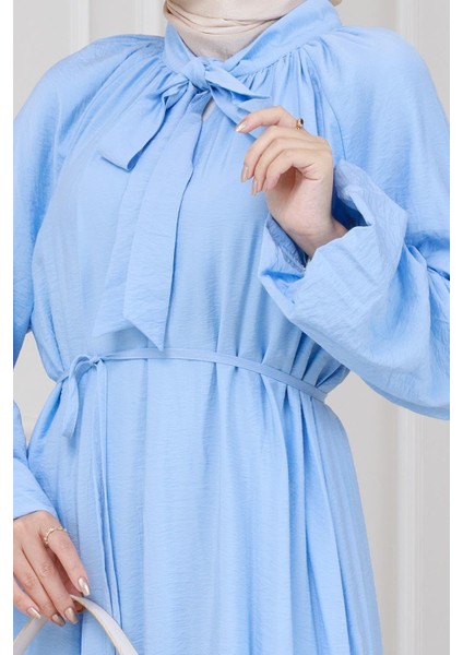Yakası Bağcıklı Lara Elbise-Bebe Mavi fırsatları