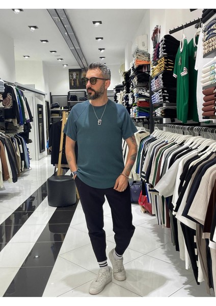 Oval Kesim Oversize Erkek T-Shirt