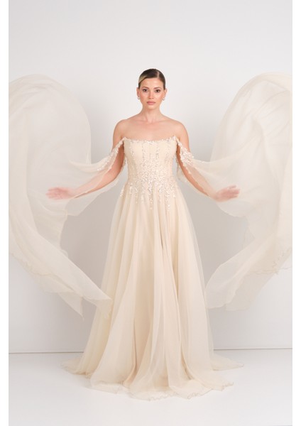 Kadın Straplez Payet Işlemeli Kolları Pelerin Detaylı Uzun Abiye Elbise 5584 Şampanya