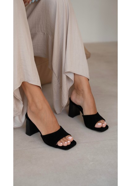 Aria Siyah Hakiki Deri Kadın Terlik fiyatları