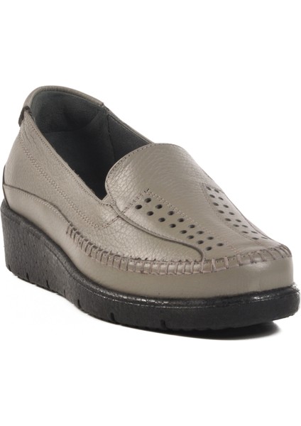 Gri Hakiki Deri Kadın Günlük Ayakkabı BB096 Z