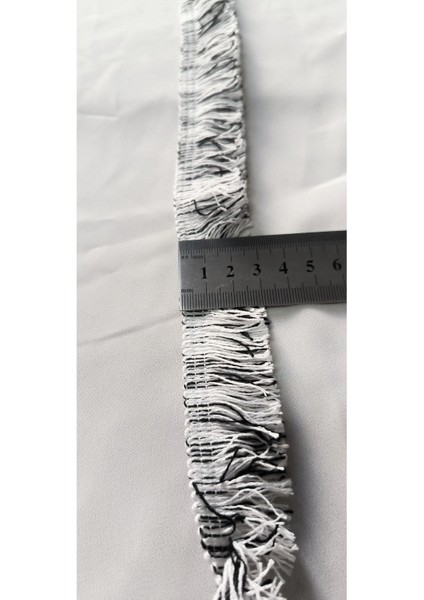 Siyah Beyaz Çift Renk Kenar Püskül Saçak fırsatları