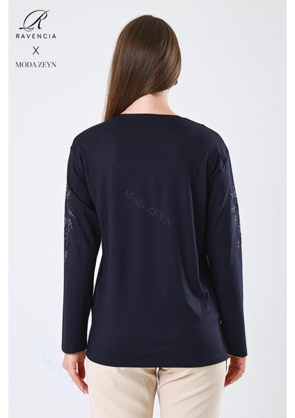 Kadın Orta Yaş ve Üzeri Viskon Çiçek Desen Taşlı Işlemeli Likralı Lacivert Anne Penye Bluz indirimleri