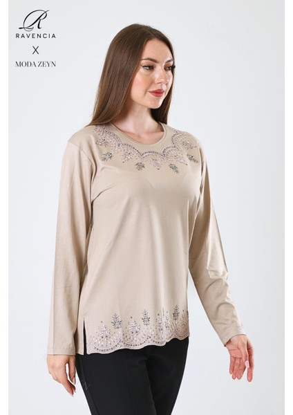 Kadın Orta Yaş ve Üzeri Viskon Yaprak Desenli Eteği Yakası Taşlı Işlemeli Likralı Bej Anne Penye Bluz modelleri