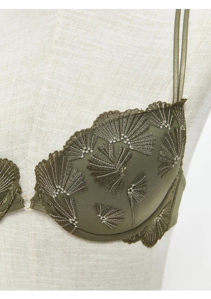 Lcw Dream Balenli Dolgusuz Dantel Detaylı Fantezi Tişört Sütyen (W5) modelleri