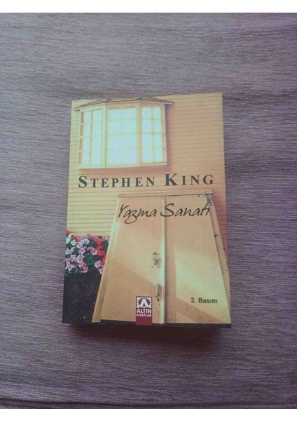 . Yazma Sanatı Stephen Kıng 2007 Basim 300 Sayfa Bazi Sayfalarda Alti Cizili Satirlar Var ve Hafif Sararmalar Harici Cok Temiz Durumdadir indirimleri
