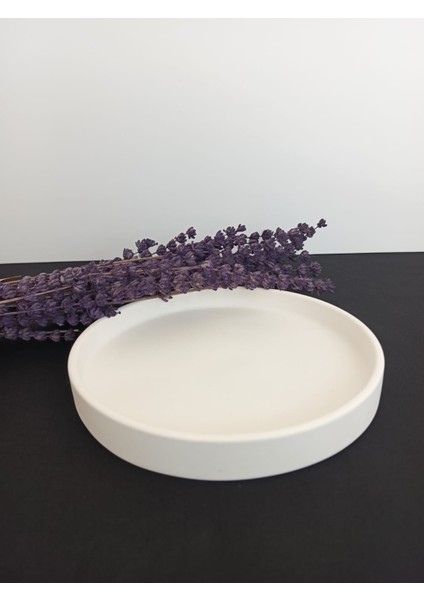 Dekoratif Sunum Tabağı, Beyaz Renk Yüksek Kaliteli Malzeme El Yapımı Yuvarlak El Yapımı Sunum Tabağı, Ev Dekoru, Masa Dekoru (17 cm) fiyatları