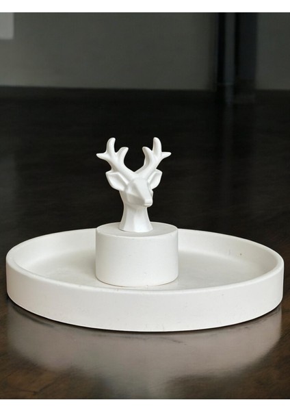Geyik Heykeli ile Dekoratif Sunumluk Seti, Beyaz Renk Yüksek Kaliteli Malzeme Minimalist Geyik Heykeli ile Set Dekoratif El Yapımı Sunumluk, Ev Dekoru, Masa Dekoru (16x13cm 23,5x12 cm)