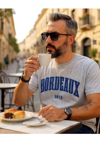 Bordeaux Nakışlı Yıkamalı Oversize Erkek Tişört fiyatları