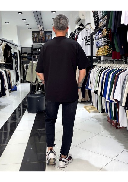 Narcissus Nakış Detaylı Oversize Tişört