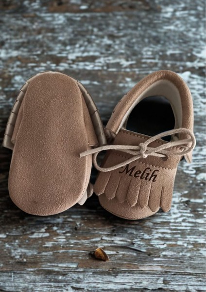 Bebeğinize Özel Isim Detaylı Sütlükahve Ayakkabı modelleri