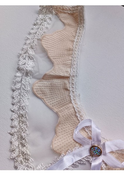 Özel Tüllü Polyester Dantel Işlemeli Kurdeleli Yaka fırsatları
