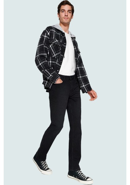 Erkek Modern Boru Paça Jean Pamuk Rahat Kesim Günlük ve Iş Hayatına Uygun Kaliteli Malzeme
